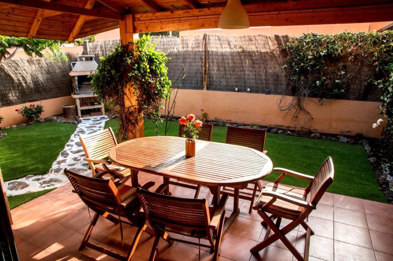 Vivienda Vacacional Orquidea コラレホ 部屋 写真
